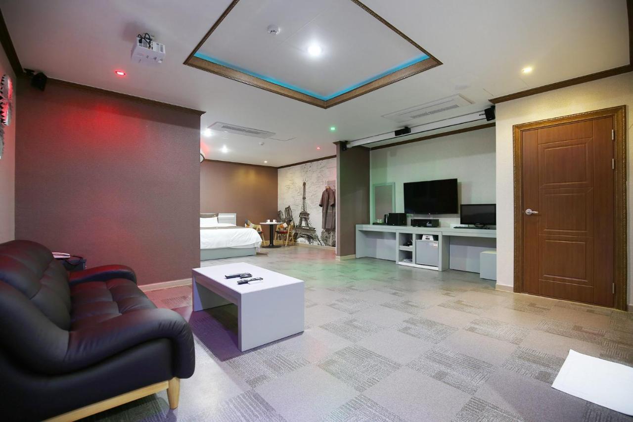Seosan Iris Hotel מראה חיצוני תמונה