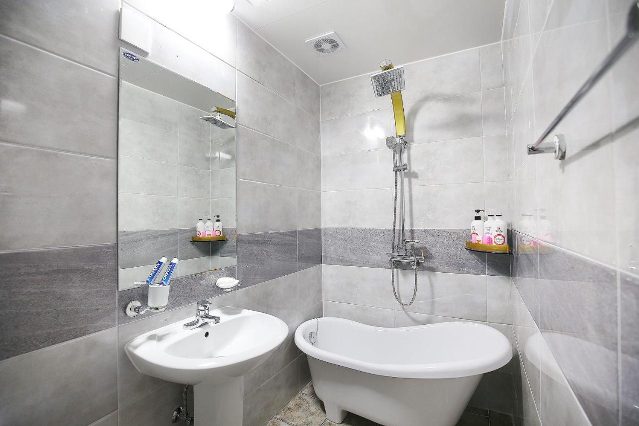 Seosan Iris Hotel מראה חיצוני תמונה
