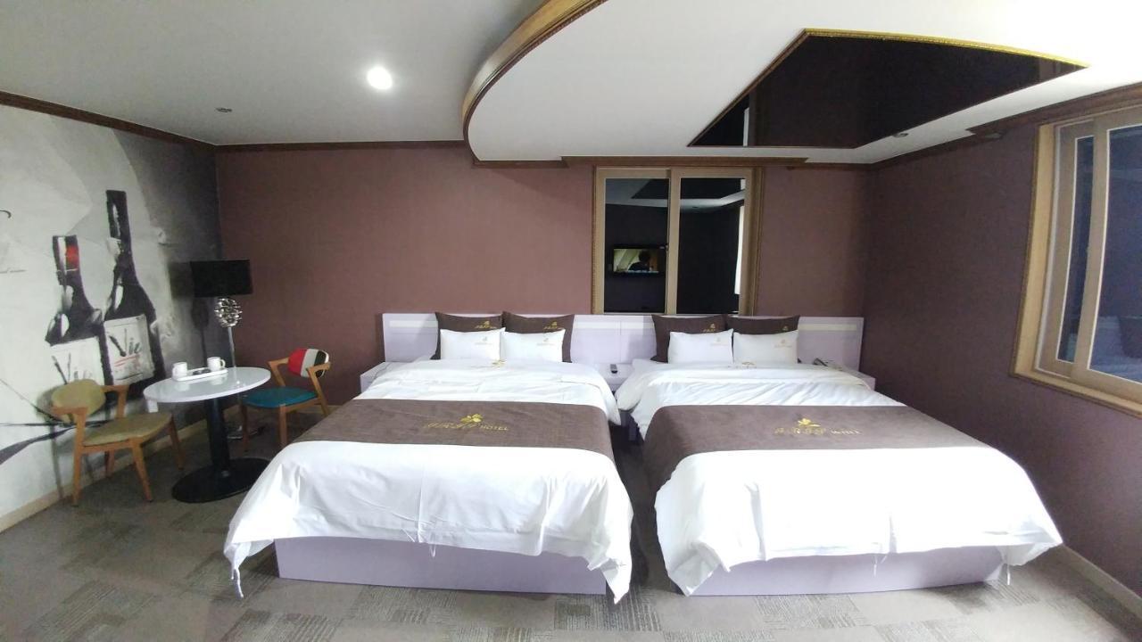Seosan Iris Hotel מראה חיצוני תמונה